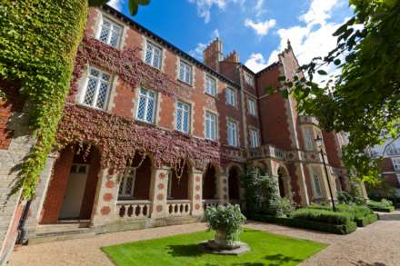 Stone Hall, Kensington Green, W8, Image 10