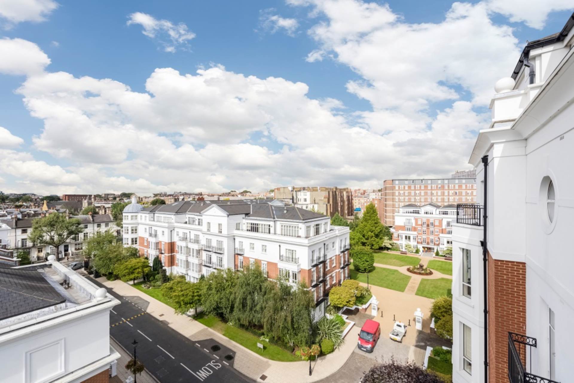 Walnut Court, Kensington Green, W8, Image 14