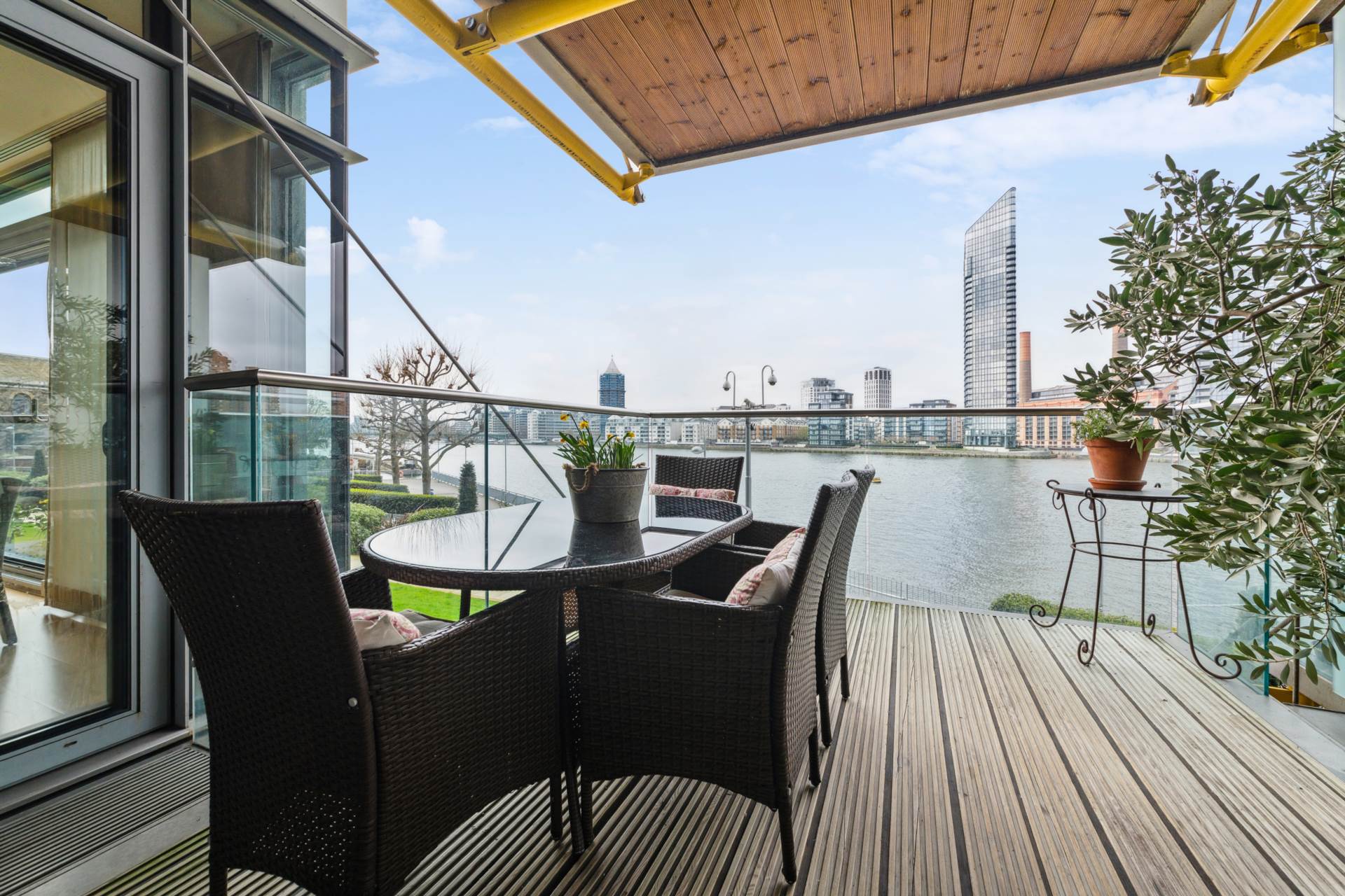 The Montevetro Building, Battersea, SW11, Image 10