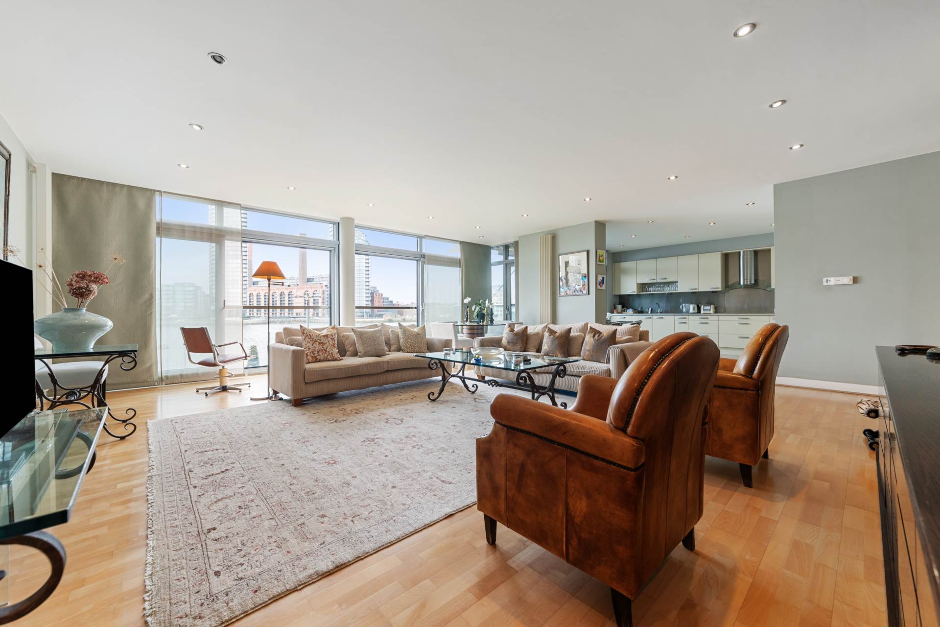 The Montevetro Building, Battersea, SW11, Image 2