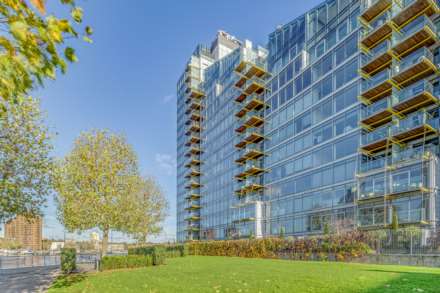 The Montevetro Building, Battersea, SW11, Image 14