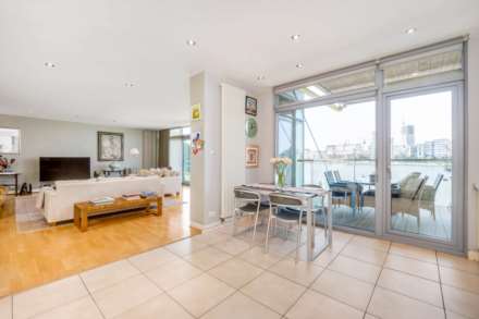The Montevetro Building, Battersea, SW11, Image 3