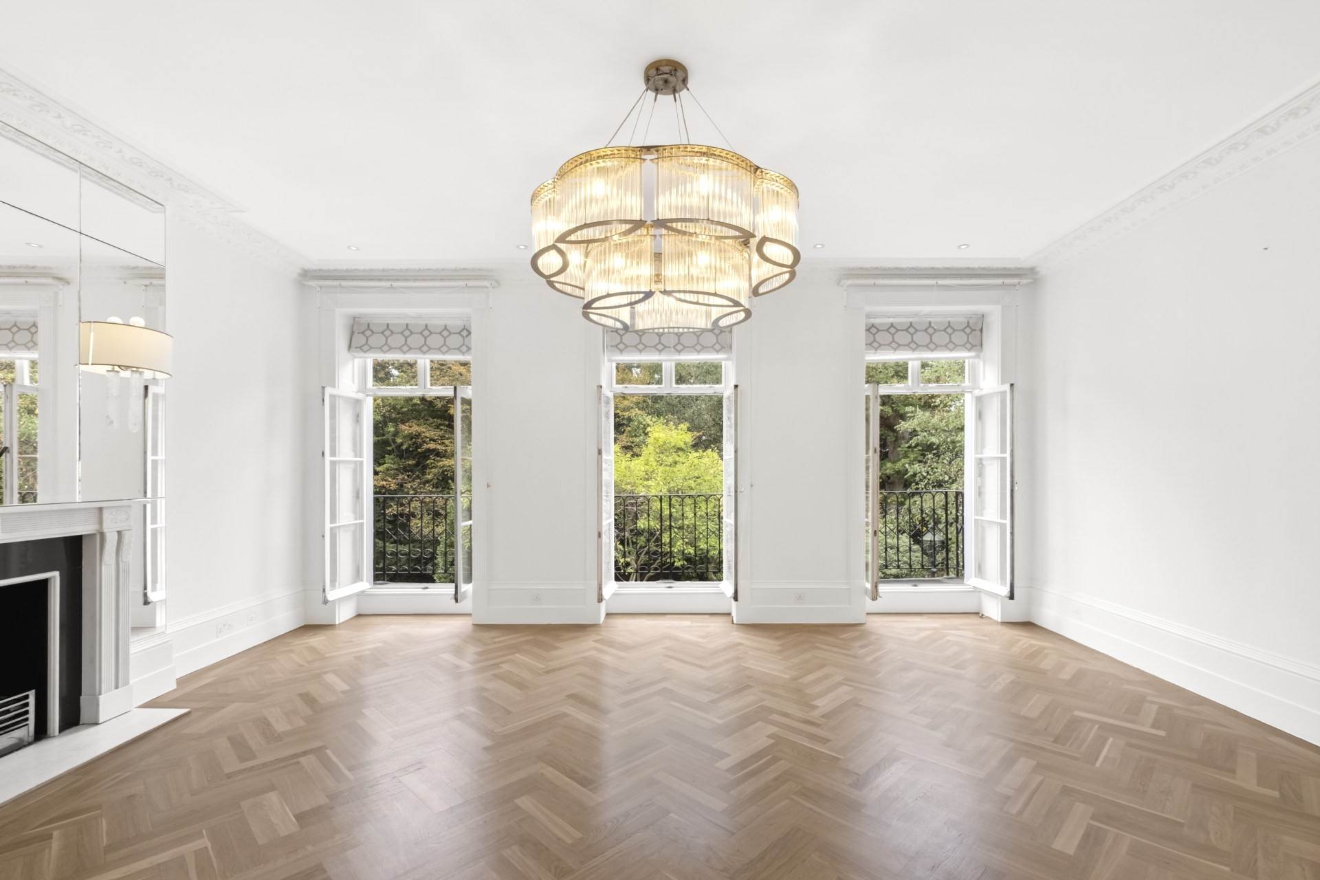 Earls Terrace, Kensington, London, W8, Image 4
