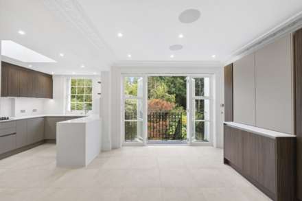 Earls Terrace, Kensington, London, W8, Image 9