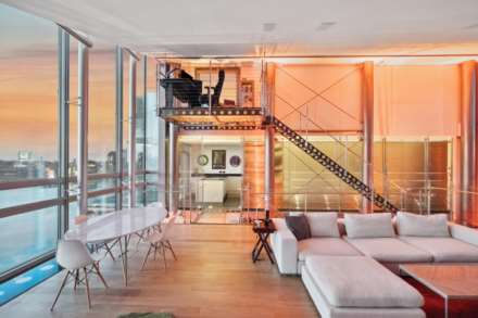 3 Bedroom Penthouse, The Montevetro Building, Battersea Church Road, SW11