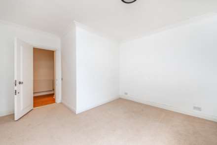 Walnut Court, Kensington Green, W8, Image 10
