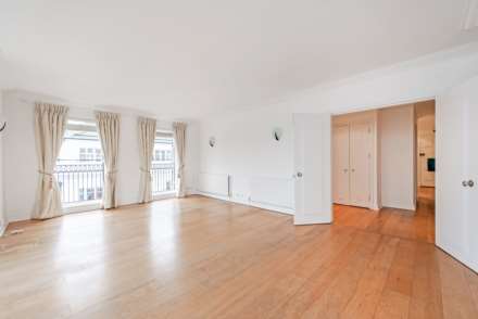 Walnut Court, Kensington Green, W8, Image 3