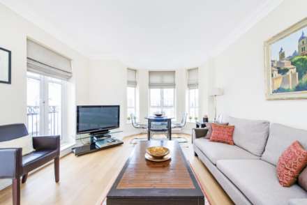 Walnut Court, Kensington Green, W8, Image 4