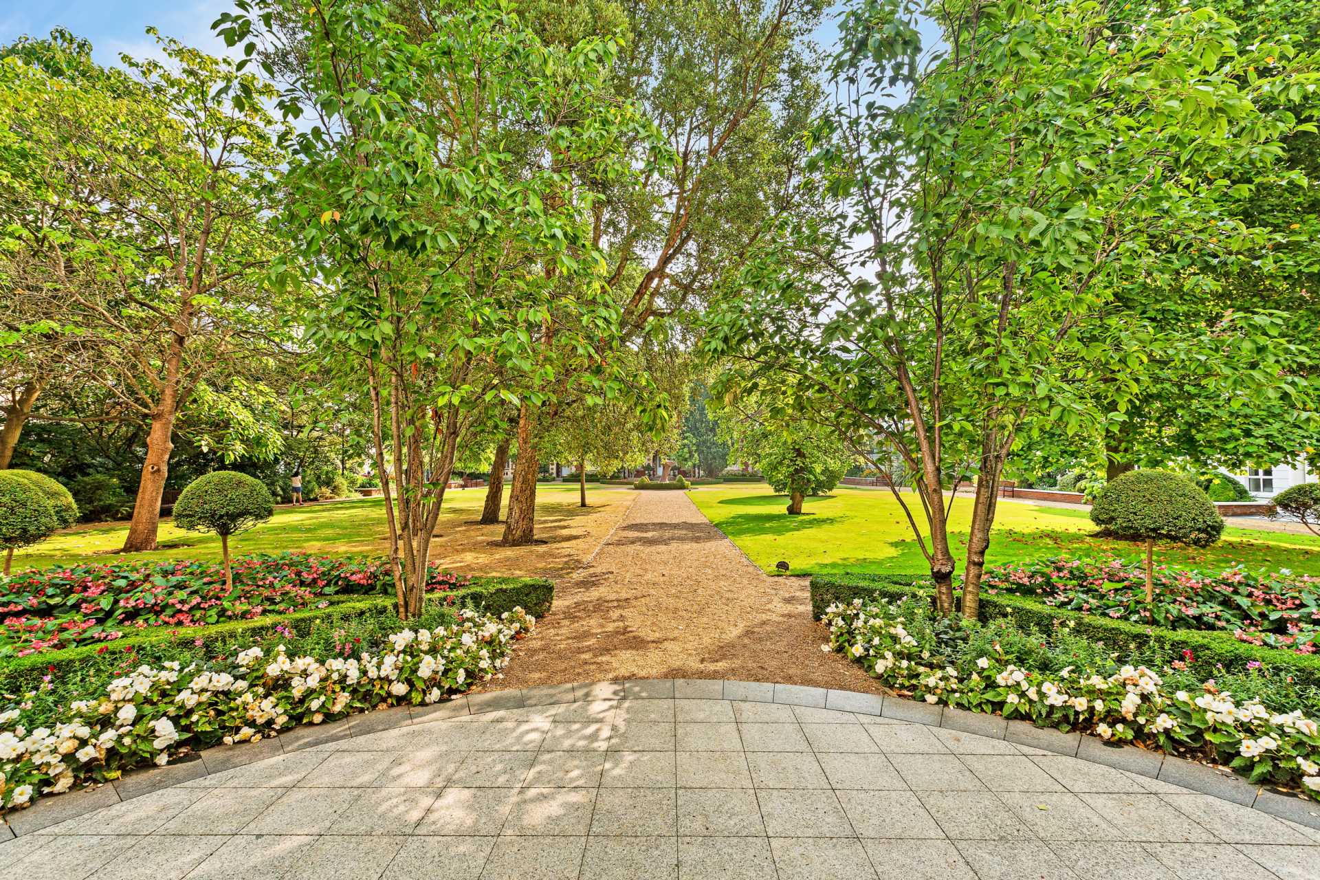 Sandalwood Mansions, Kensington Green, W8, Image 4