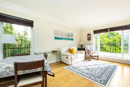 Sandalwood Mansions, Kensington Green, W8, Image 1