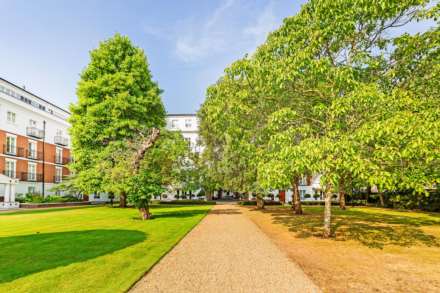 Sandalwood Mansions, Kensington Green, W8, Image 3