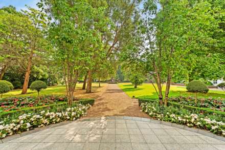 Sandalwood Mansions, Kensington Green, W8, Image 4