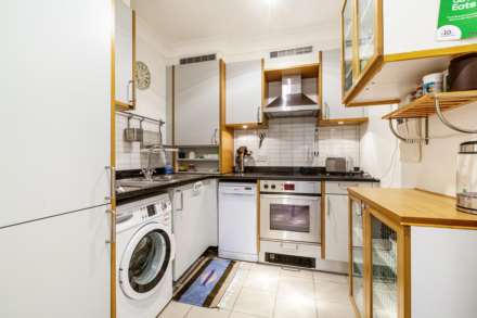 Sandalwood Mansions, Kensington Green, W8, Image 9