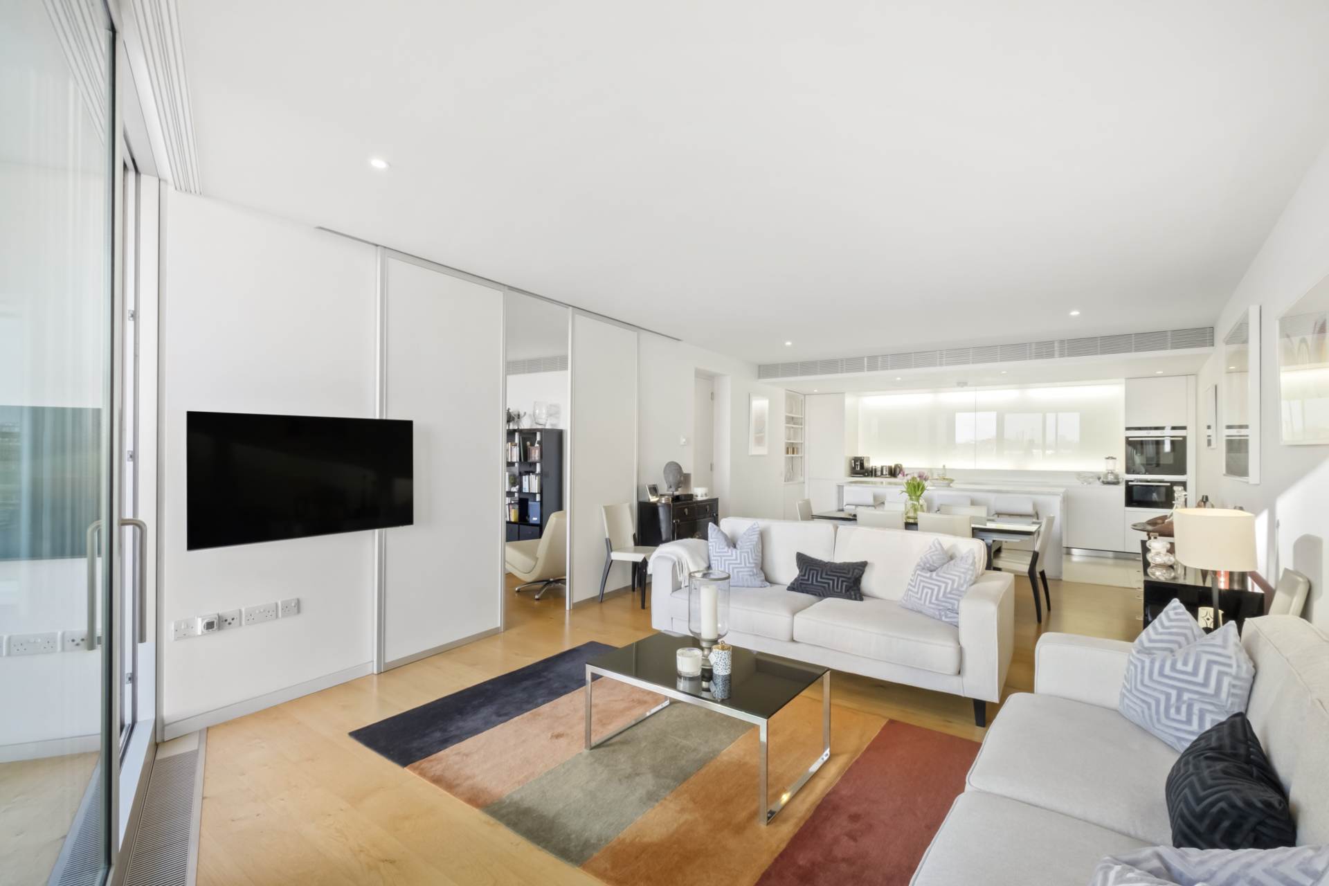 Albion Riverside, 8 Hester Road, SW11, Image 9