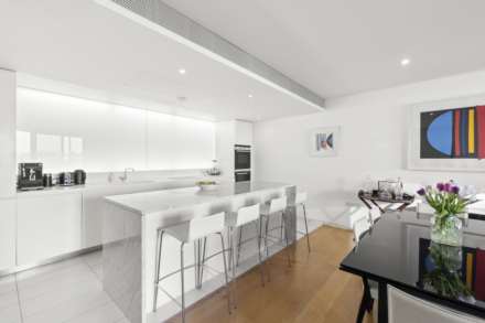 Albion Riverside, 8 Hester Road, SW11, Image 3