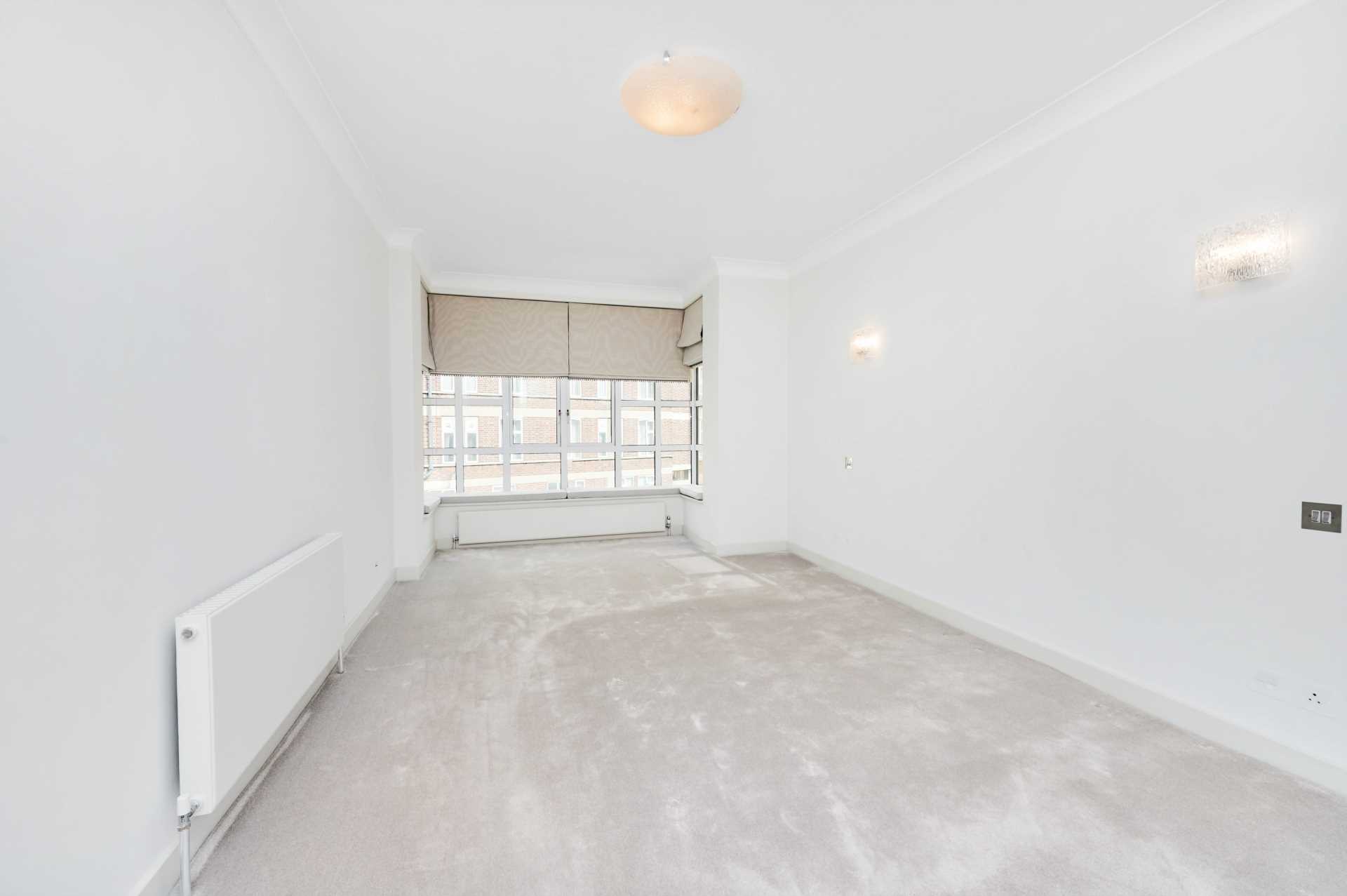 Tamarind Court, Kensington Green, W8, Image 11