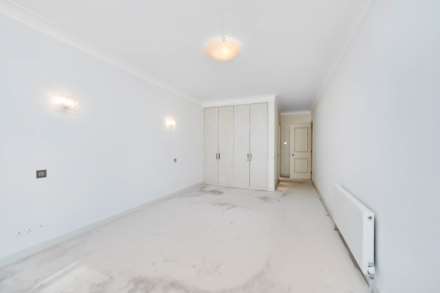 Tamarind Court, Kensington Green, W8, Image 12