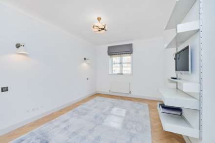 Tamarind Court, Kensington Green, W8, Image 13