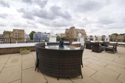 Oak Lodge, Kensington Green, W8, Image 12