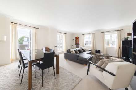 Oak Lodge, Kensington Green, W8, Image 4