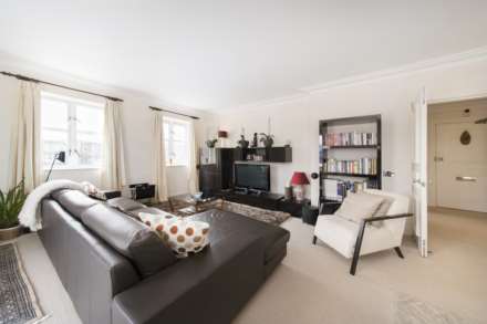 Oak Lodge, Kensington Green, W8, Image 9