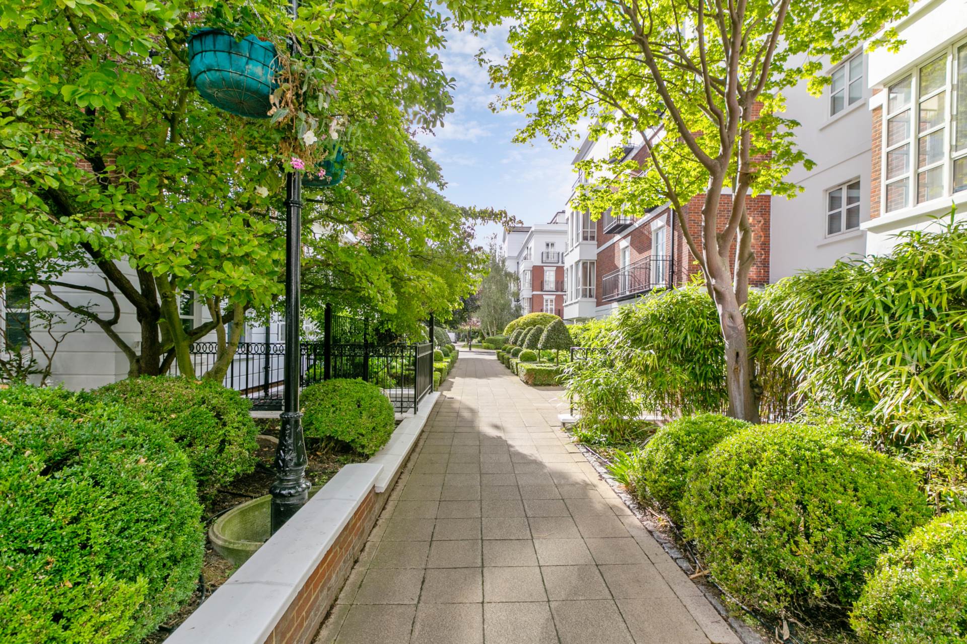 Redwood Mansions, Chantry Square, W8, Image 8