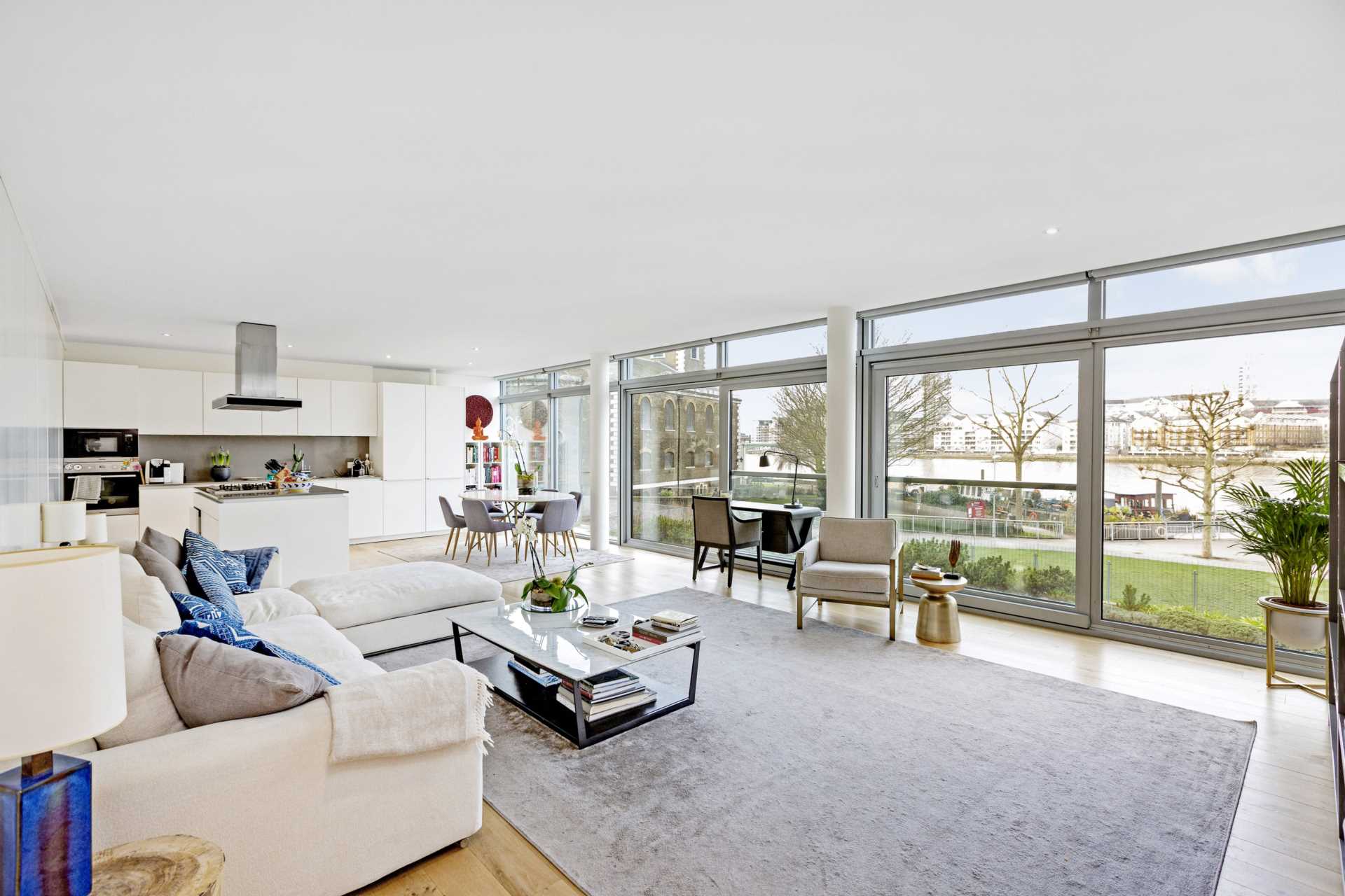 Montevetro, Battersea Church Road, London, SW11, Image 3