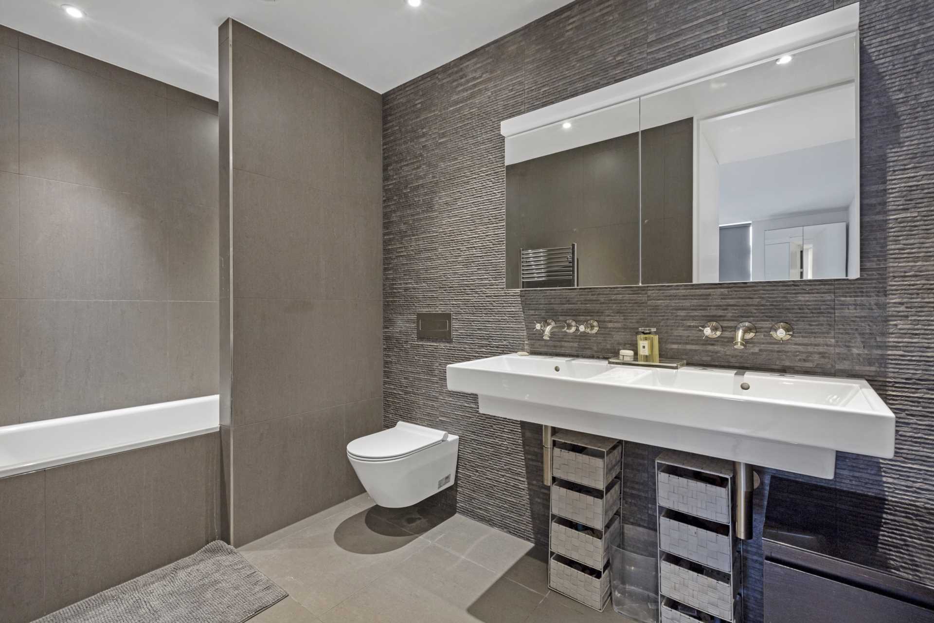 Montevetro, Battersea Church Road, London, SW11, Image 6