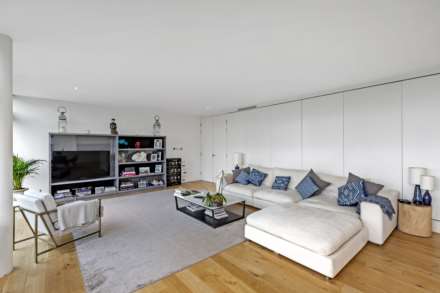 Montevetro, Battersea Church Road, London, SW11, Image 4