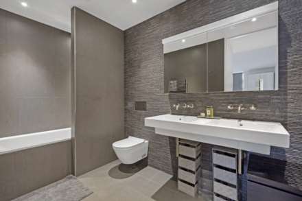 Montevetro, Battersea Church Road, London, SW11, Image 6