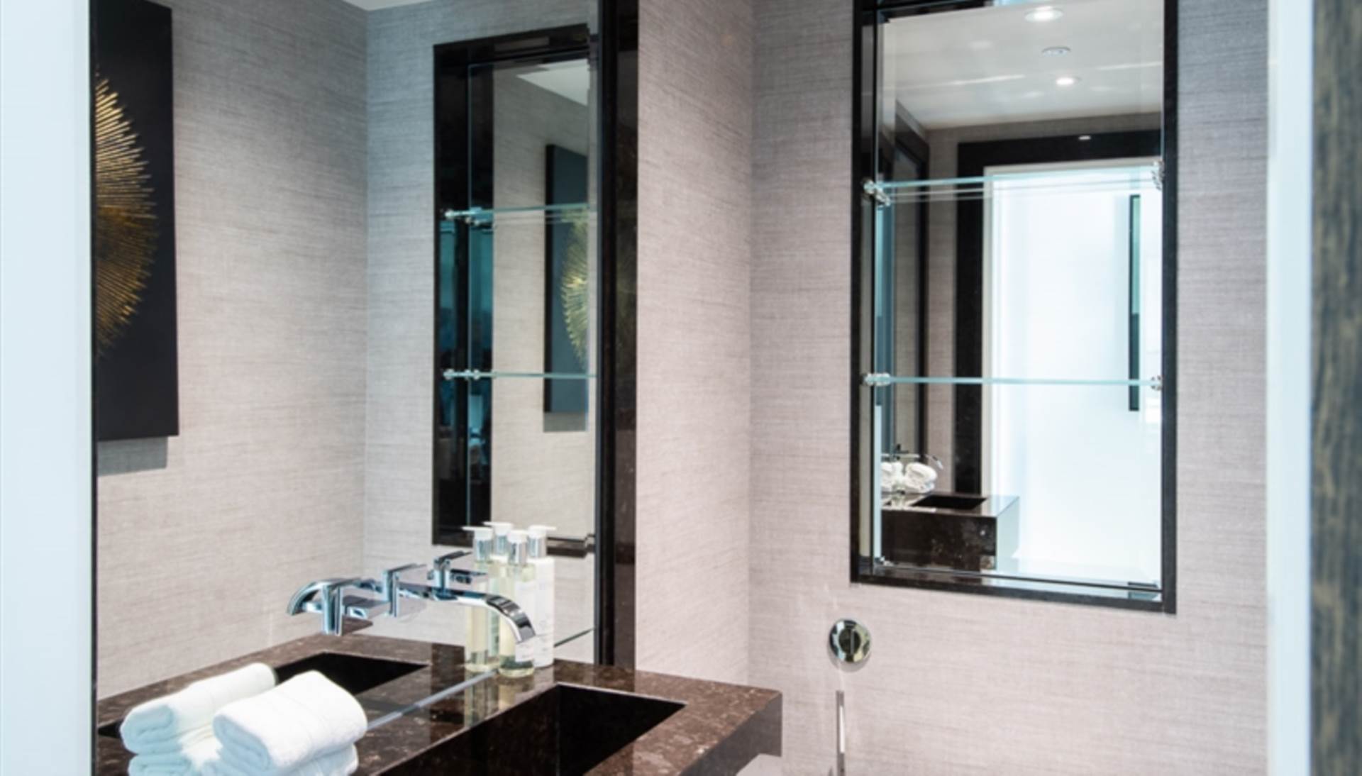 Prince of Wales Terrace, Kensington, W8, Image 7