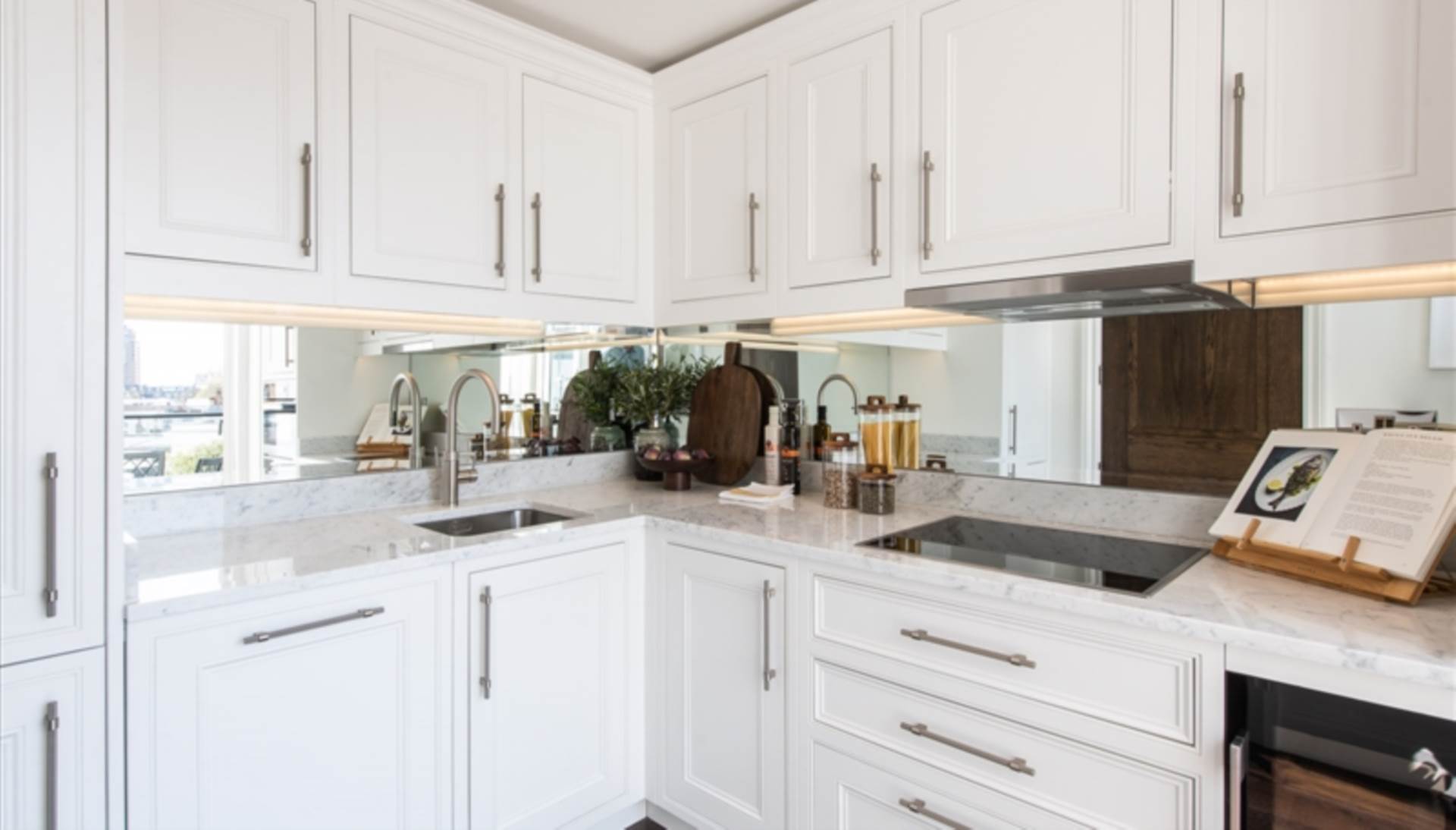 Prince of Wales Terrace, Kensington, W8, Image 9