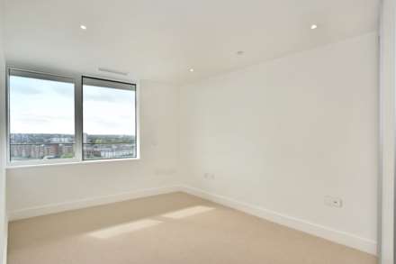 Lombard Wharf, Battersea, SW11, Image 8