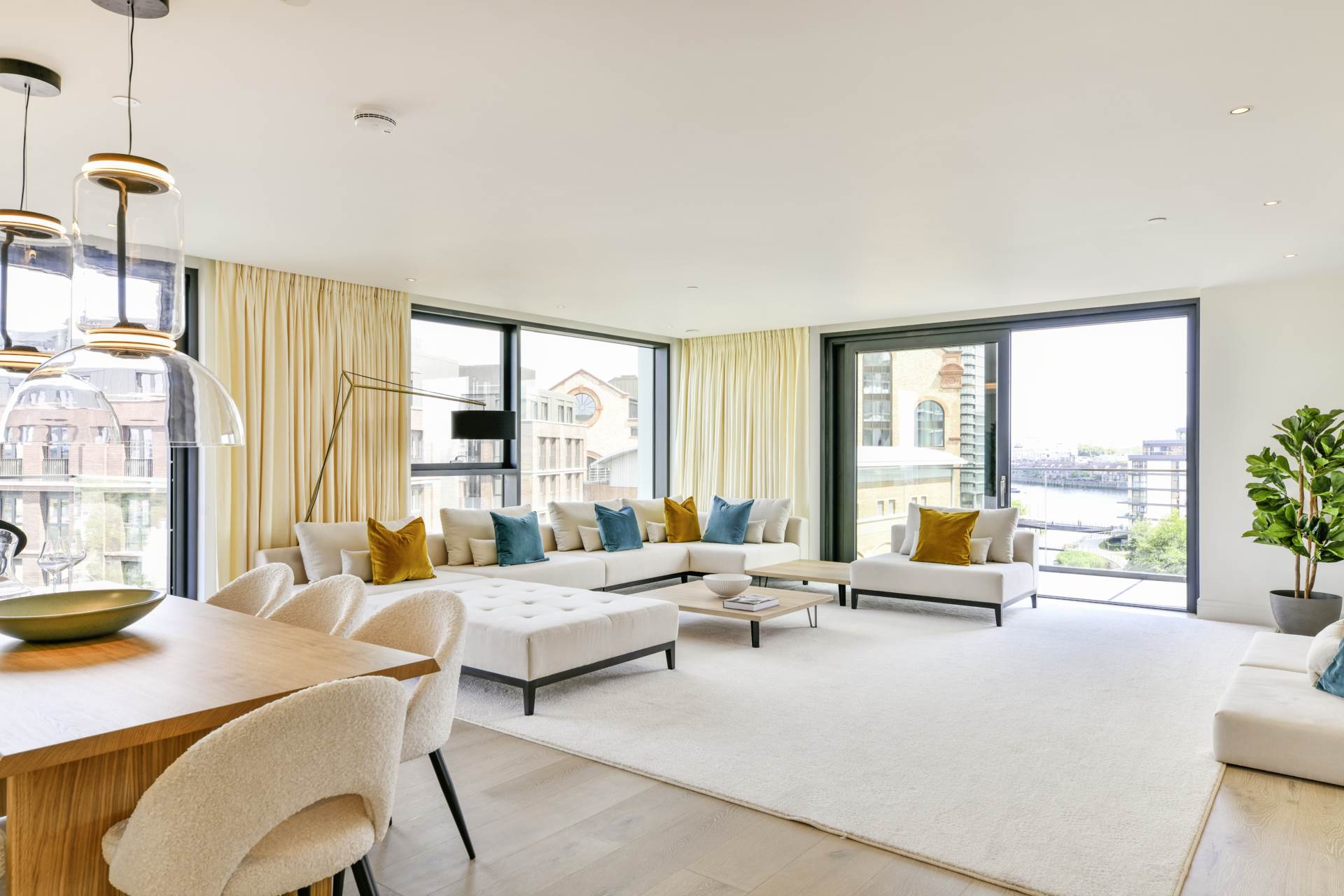 Chelsea Island, Chelsea, SW10, Image 2