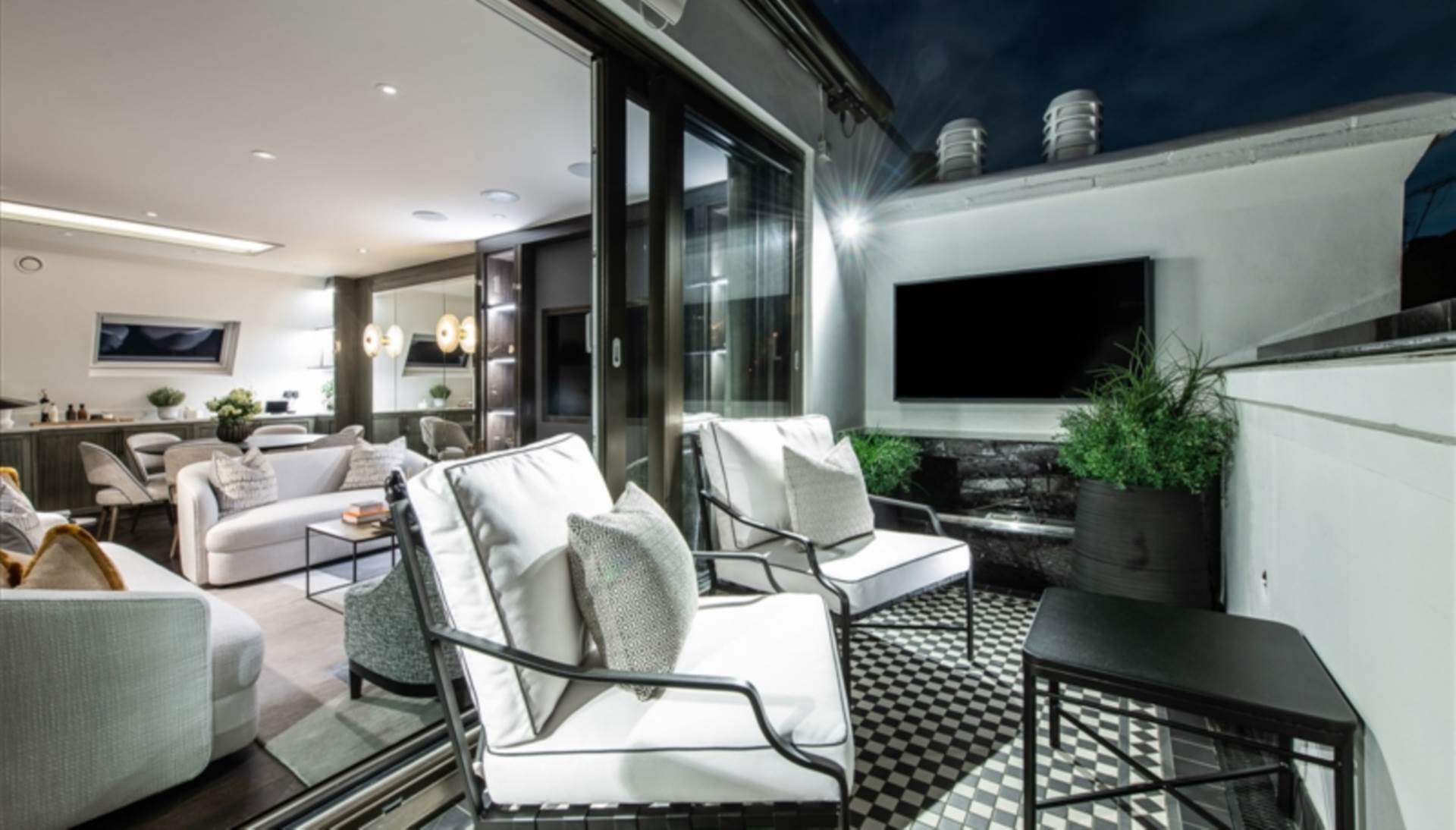 Prince Of Wales Terrace, Kensington, W8, Image 3