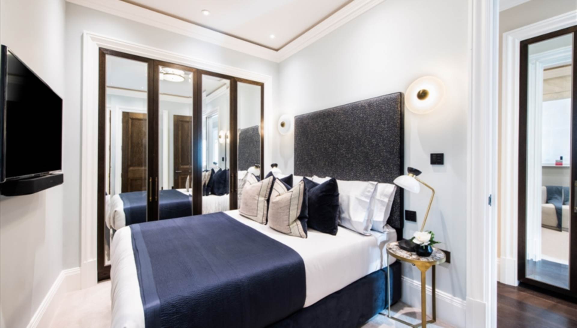 Prince Of Wales Terrace, Kensington, w8, Image 5