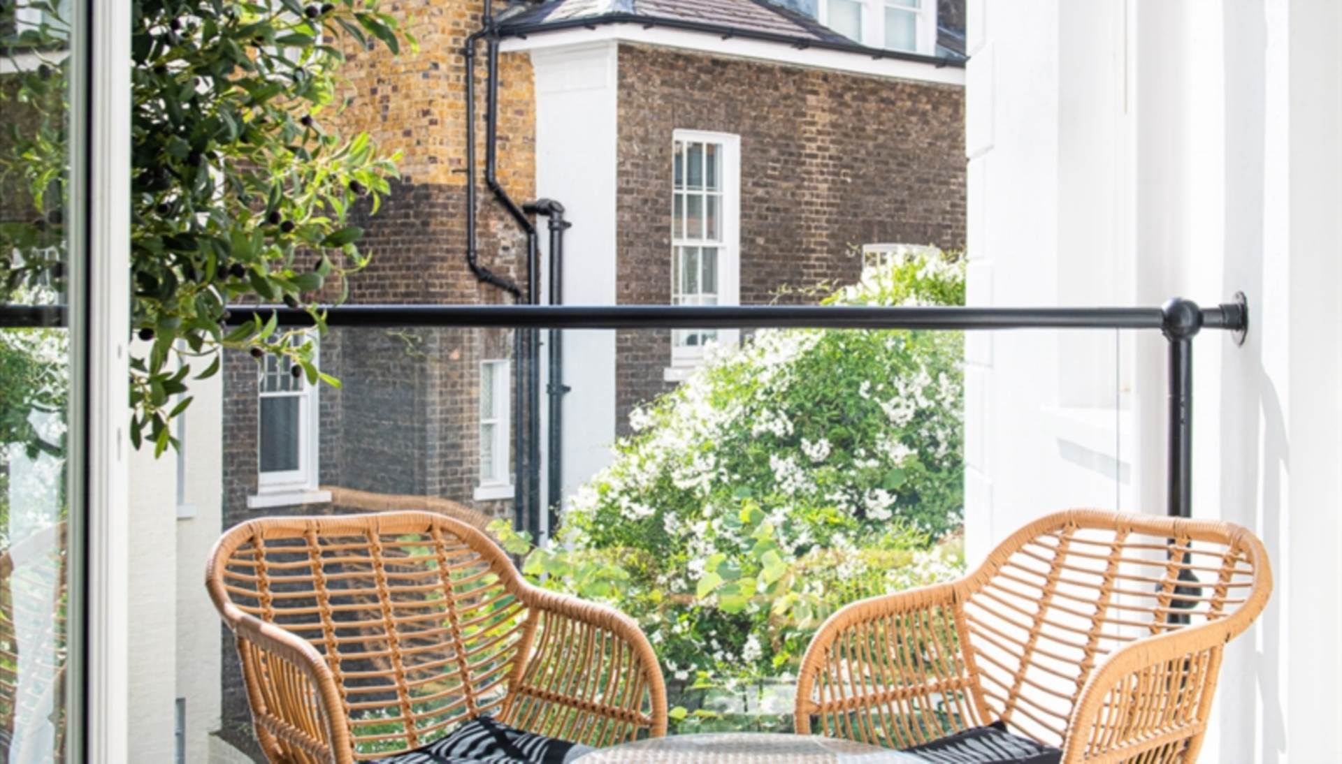 Prince Of Wales Terrace, Kensington, w8, Image 9