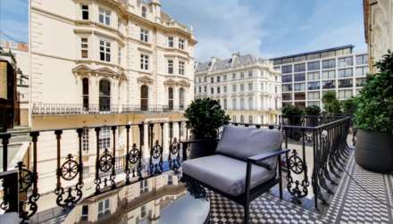 Prince Of Wales Terrace, Kensington, w8, Image 10