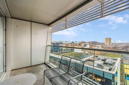 Albion Riverside, Hester Road, SW11, Image 12