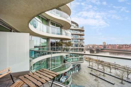 Albion Riverside, Hester Road, SW11, Image 8