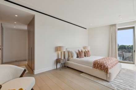 3 Bedroom Apartment, Holland Park Gate, W8