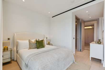 Holland Park Gate, W8, Image 15
