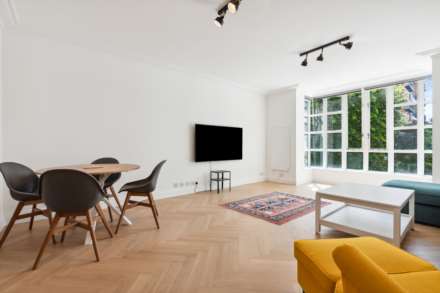 Oak Lodge, Kensington Green, W8, Image 5