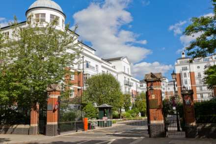 Parking Space, Kensington Green, W8, Image 1