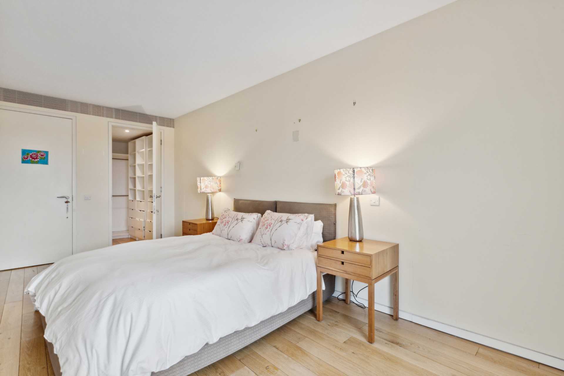 Albion Riverside, Battersea, SW11, Image 11