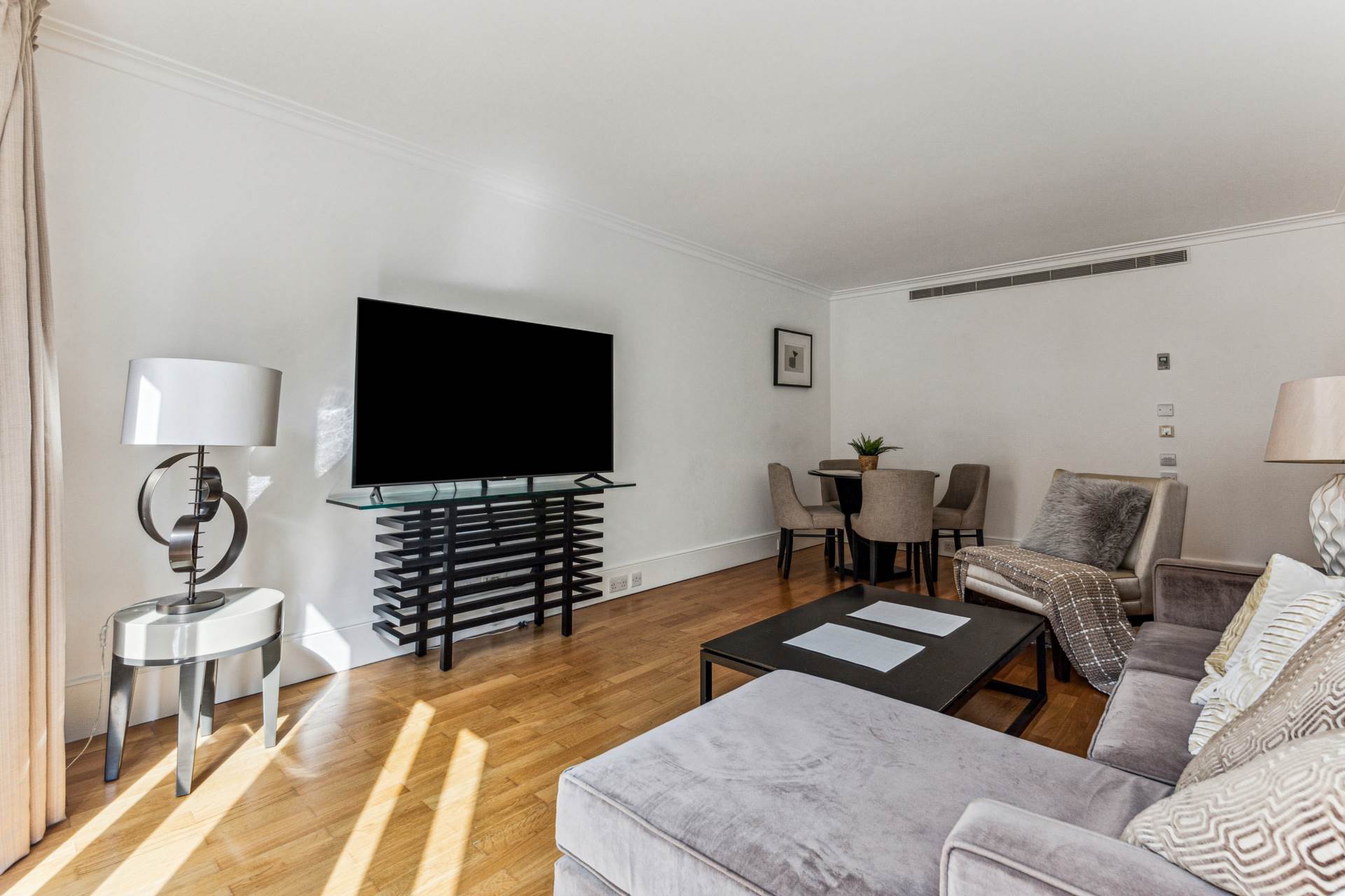 Blore House, Coleridge Gardens, SW10, Image 3