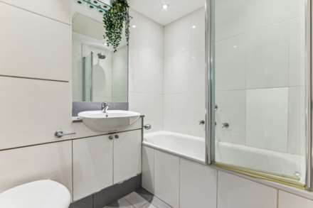 Blore House, Coleridge Gardens, SW10, Image 7