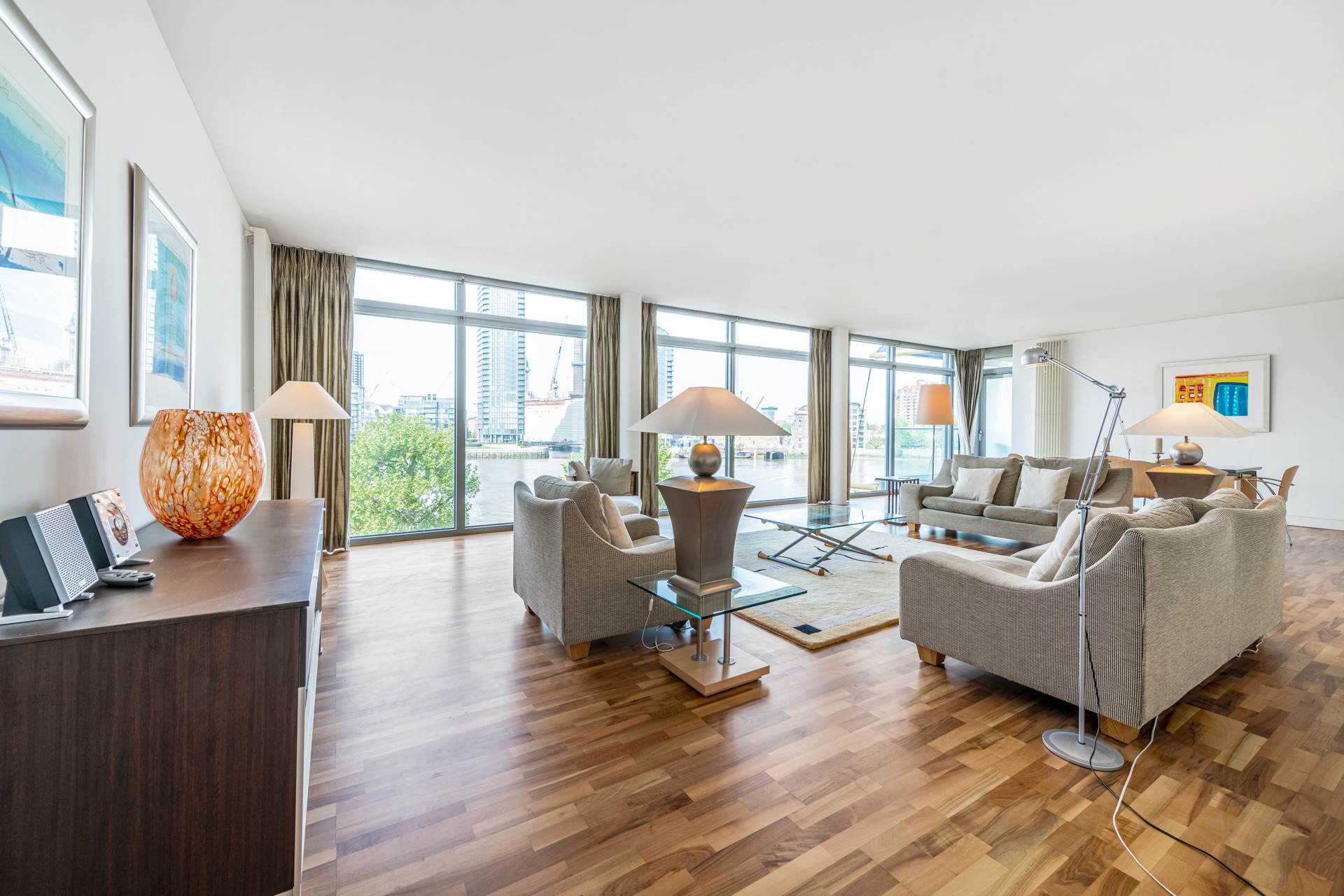 The Montevetro Building, Battersea, SW11, Image 9