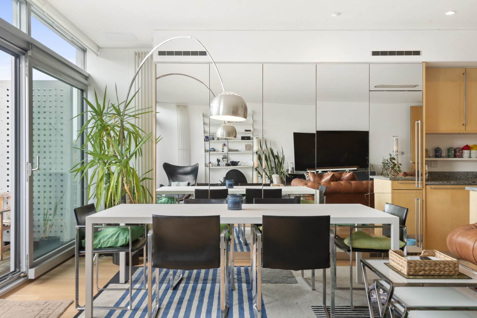 The Montevetro Building, SW11, Image 2