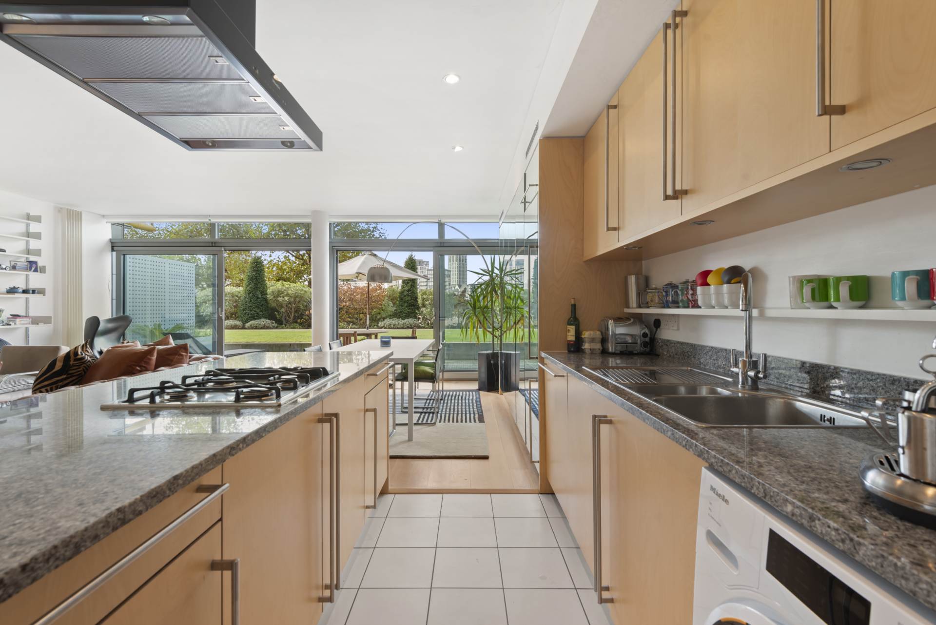 The Montevetro Building, SW11, Image 8